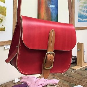 Handstitched Leather Bag in a Day