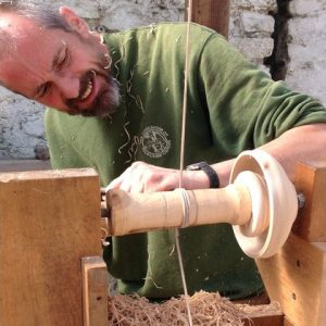More Green Woodworking - Bowl Turning with a Pole Lathe