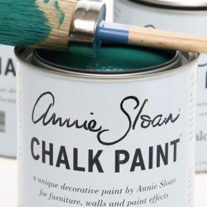 No-Fuss Furniture Painting Using Annie Sloan Paint - MOVED FROM 2020