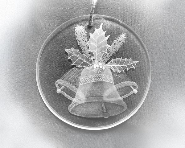 Festive glass engraving workshop