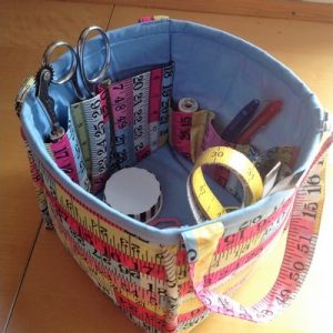 Sew Your Own Handy Sewing Organiser