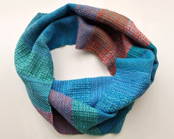 Table loom snood weaving